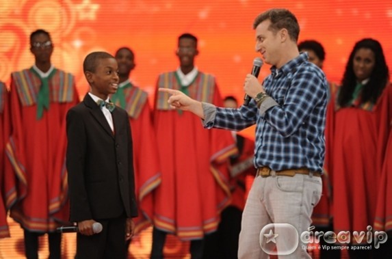‘Caldeirão do Huck’ apresenta coral natalino