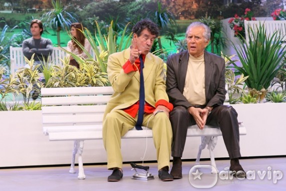Morre o humorista de ‘A Praça é Nossa’, Clayton Silva