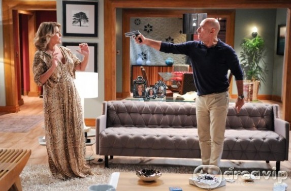 Balacobaco - Arthur ameaça Abigail