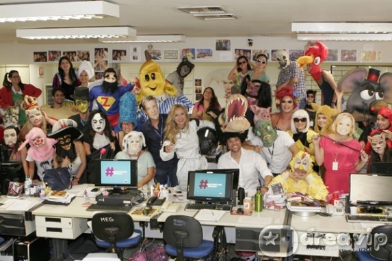 Eliana e sua equipe entram na onda do Harlem Shake