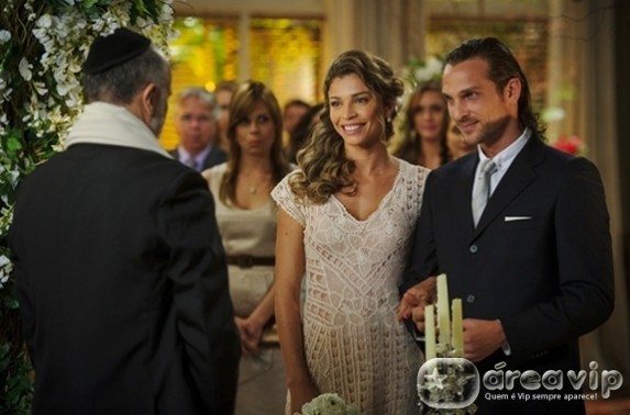 Flor do Caribe - Ester e Alberto se casam