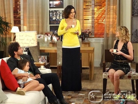 Guerra dos Sexos - Manoela é pura simpatia