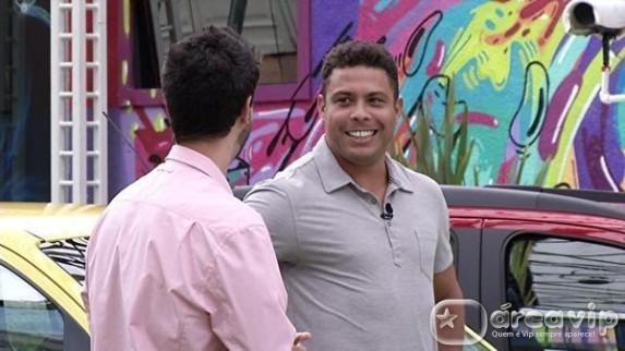 Ronaldo participa do BBB13
