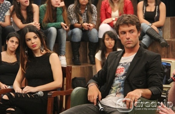 Serginho Groisman recebe Kayky e Sthefany Brito, no ‘Altas Horas’