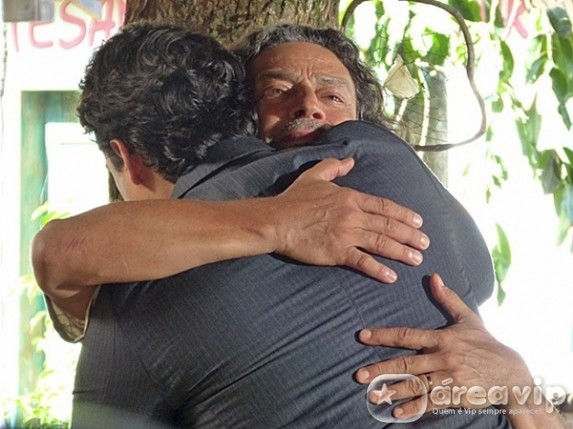 Flor do Caribe - Helio reencontra Donato