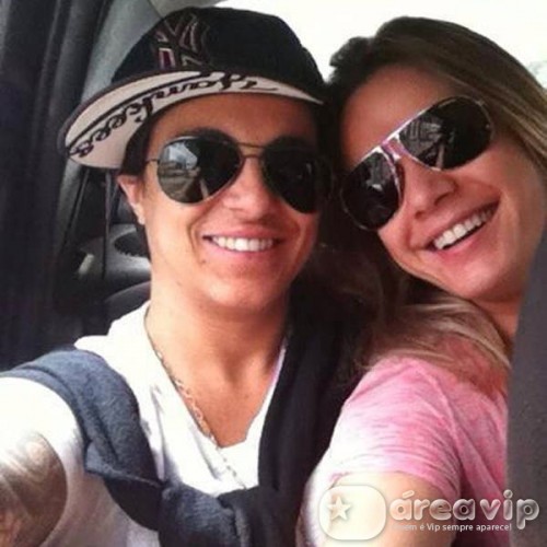 Thammy estaria namorando há 7 meses com evangélica