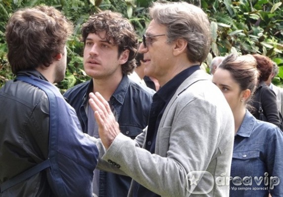 Sangue Bom - Fabinho parte para cima de Bento e Plínio aparta briga