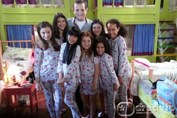 Conexão Repórter mostra com exclusividade os bastidores de “Chiquititas”