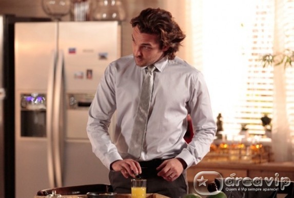 Flor do Caribe - Alberto arma pra cima de Ester