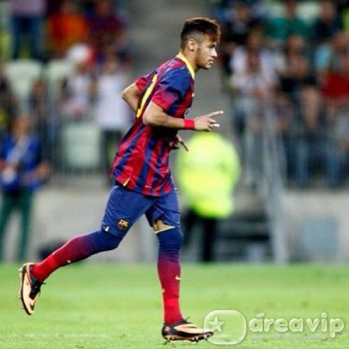 Globo transmite estreia de Neymar no Barcelona em amistoso contra o Santos