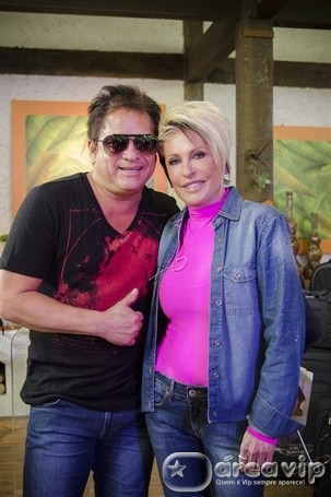Ana Maria Braga recebe Leonardo em clima de celebração no Mais Você