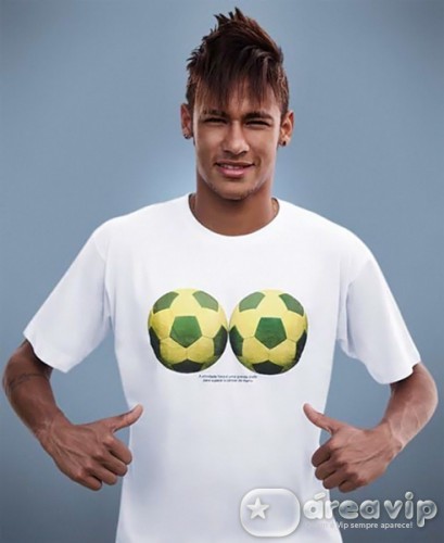 Neymar estrela campanha contra o câncer de mama