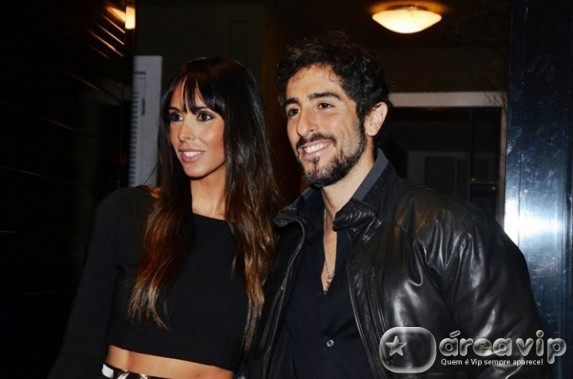 Famosas vão em aniversário da mulher de Marcos Mion