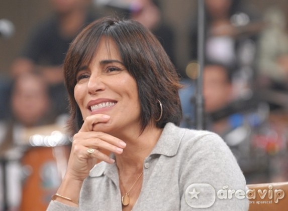 Sem Glória Pires, Globo cancela série de Aguinaldo Silva e revolta equipe