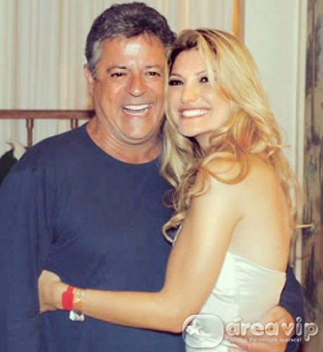 Antonia Fontenelle homenageia Marcos Paulo