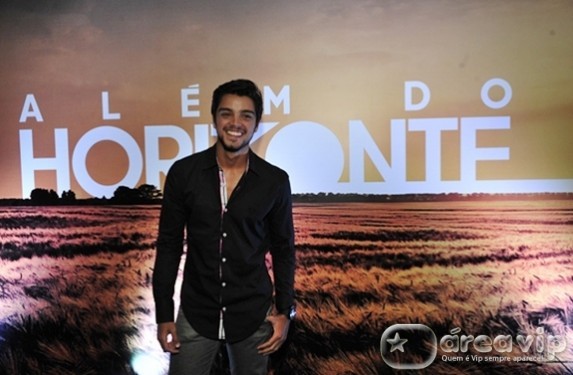 Além do Horizonte - Rodrigo Simas (Marlon)