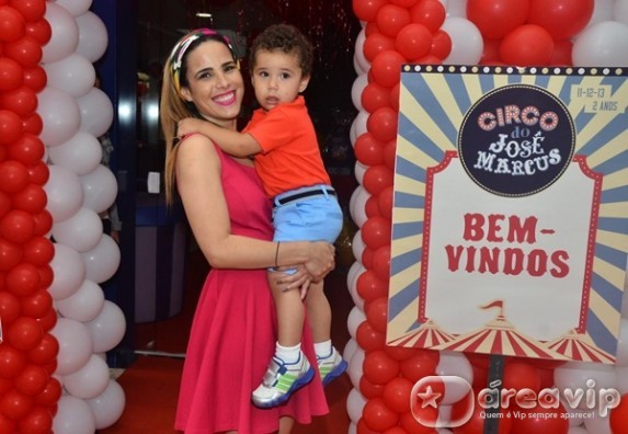 Wanessa comemora o aniversário do filho