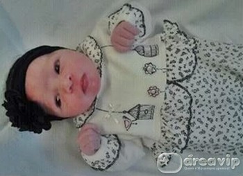 Nasce a filha do jogador Adriano