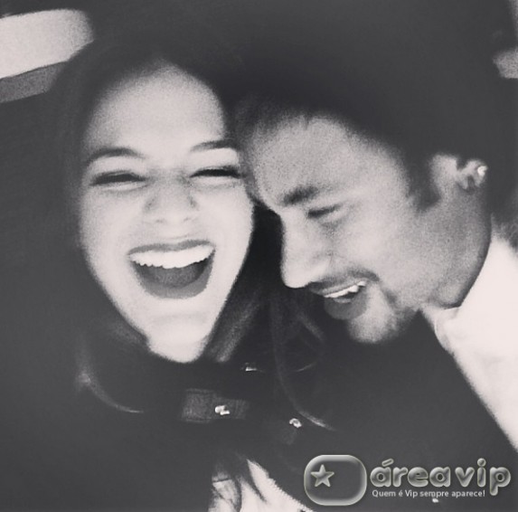 Neymar e Bruna Marquezine reassumirão namoro na Copa, diz revista