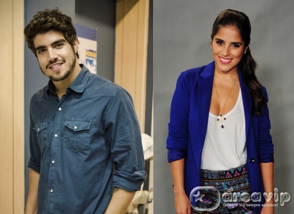 Caio Castro é flagrado deixando restaurante com Camilla Camargo
