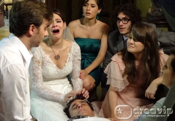 Em Familia - Ramiro morre