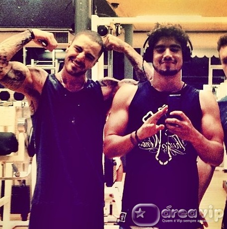 Felipe Titto - Caio Castro