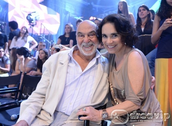 Regina e Lima Duarte voltam a formar par romântico em novela