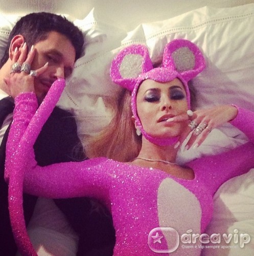 Sabrina Sato com o namorado