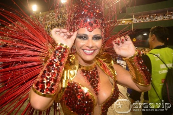 Viviane Araújo fala sobre repetir na TV o drama que viveu com Belo