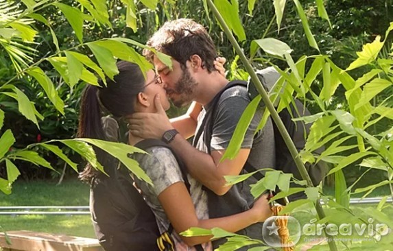 Além do Horizonte - Celina finalmente aceita o amor de William Além do Horizonte/TV Globo