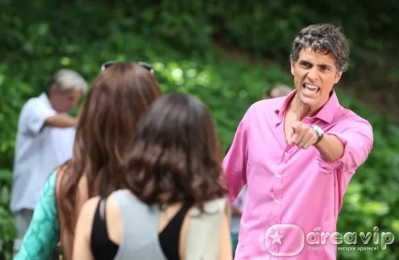 Cadu acusa Marina de querer seu lugar