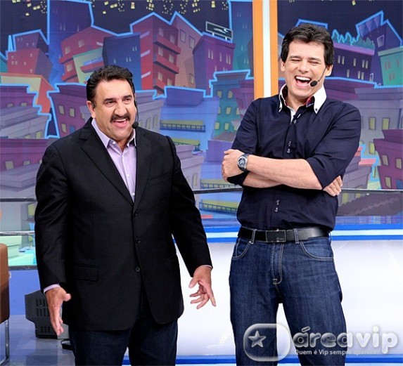 Celso Portiolli leva turma do Domingo Legal ao ‘Tobogã do Ratinho’