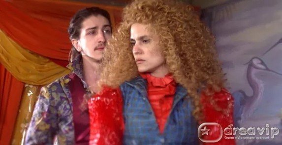 Meu pedacinho de Chão - Ferdinando abala Gina Meu Pedacinho de Chão/TV Globo