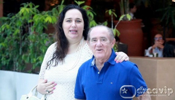 Renato Aragão pede demissão de funcionário, diz jornal