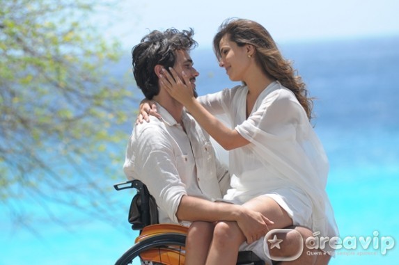 Vitoria - Artur e Diana Munir Chatack/Record