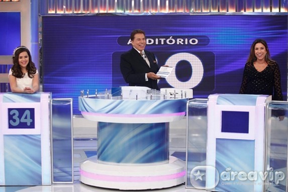 Silvio Santos recebe Patricia Abravanel e Maisa