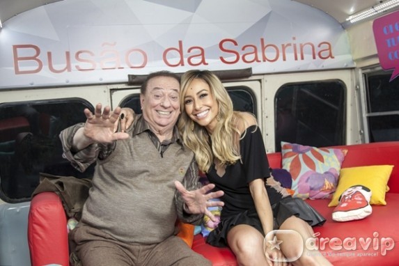 Raul Gil e Sabrina Sato Edu Moraes/Rede Record