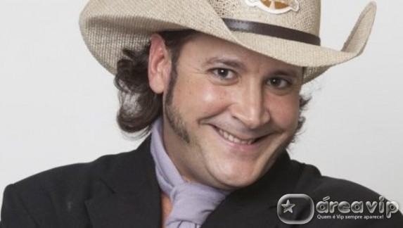 Geraldo Luís recebe Roy Rossello no ‘Domingo Show’