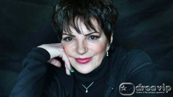 Liza Minelli passará por cirurgia