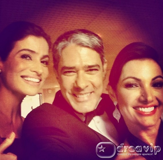 William Bonner posta selfie ao lado de Renata Vasconcellos e Patrícia Poeta