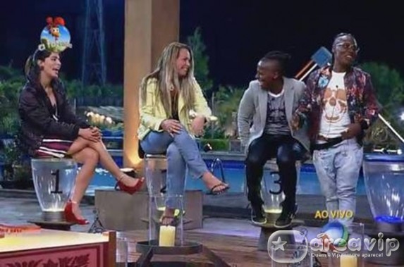 A Fazenda 7 - Helo - Cris - Pepe e Nenem Reprodução/Rede Record