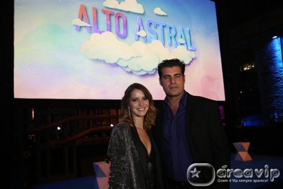 Nathalia Dill e Thiago Lacerda Globo / Luciano Vicioni
