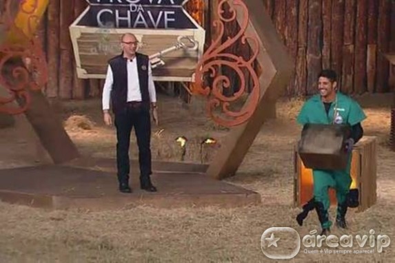 A Fazenda 7 - Marlos vence prova Reprodução/Rede Record