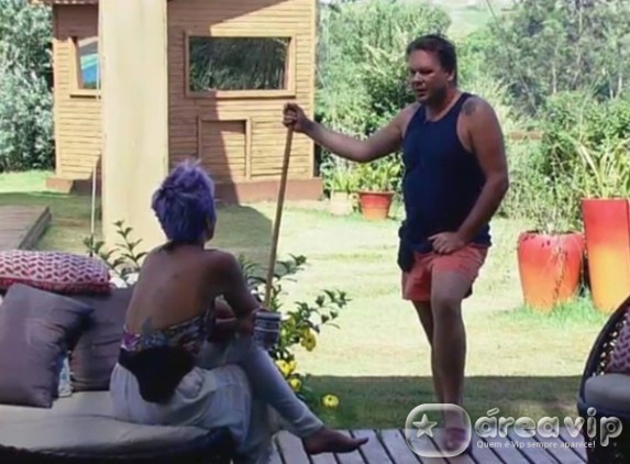 A Fazenda 7 - Tang e Felipeh Reprodução/Rede Record