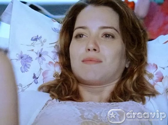 Alto Astral - Laura Alto Astral / Gshow