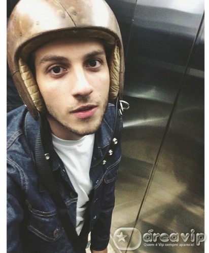 Chay Suede Reprodução/Instagram