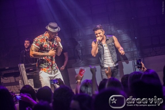 Léo Santana e Cristiano Araújo Araújo lotam ensaio