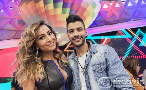 Sabrina Sato - Gusttavo Lima Edu Moraes/Rede Record