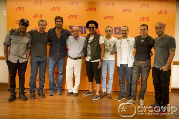 Direção e músicos apresentam a segunda temporada do ‘Sai do Chão’