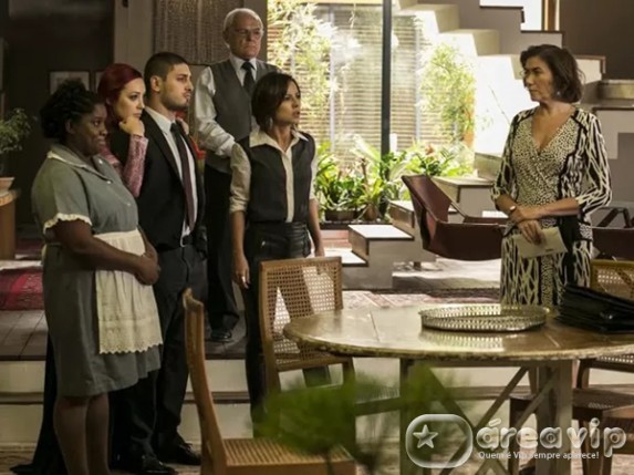 Imperio - Familia fica surpresa Inácio Moraes/ TV Globo